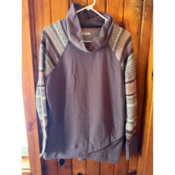 Maurices Sweaters - Maurice's Cowl neck woman's‎ sweater size Medium